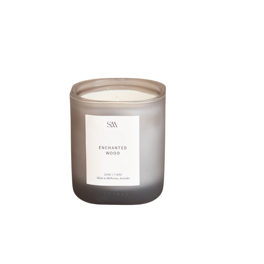Signature Collection Candle Enchanted Wood 220g