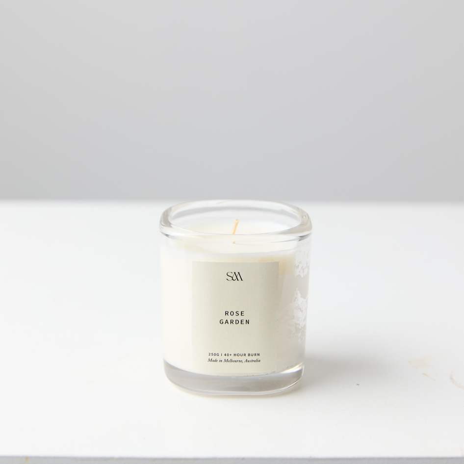 Rose Garden Signature Scented Candle (Clear)
