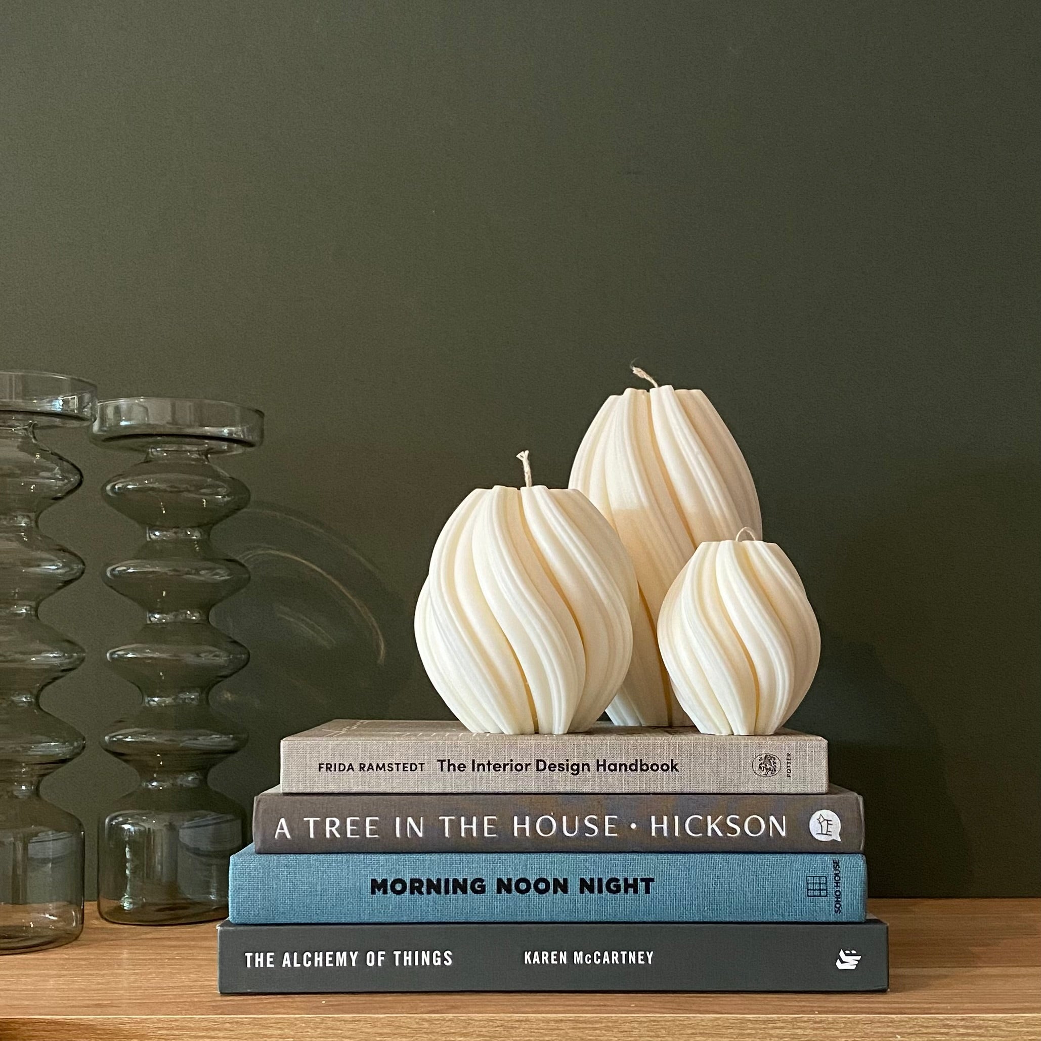 Swirl Sculptural Soy Wax Candle Medium