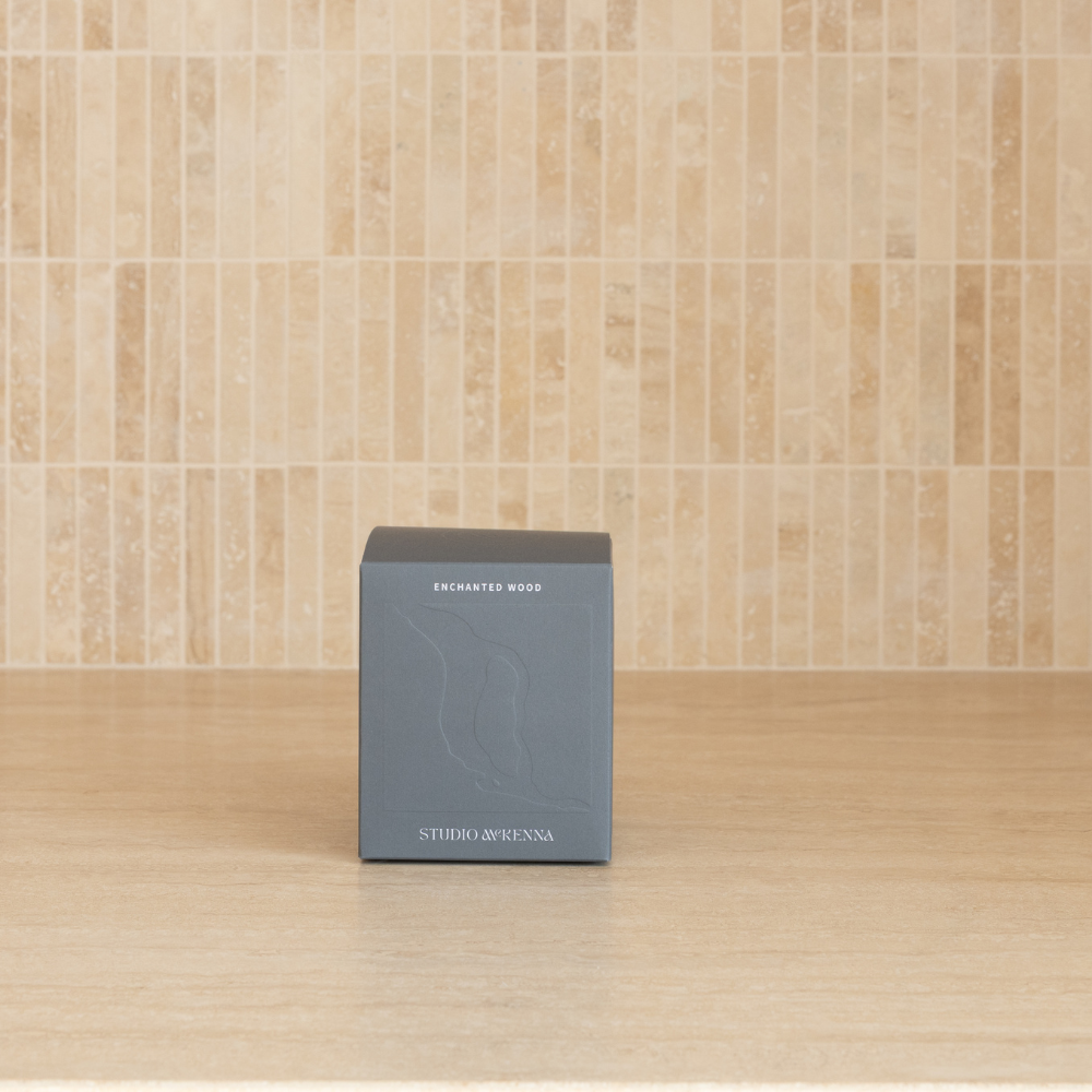 Signature Collection Candle Enchanted Wood 220g
