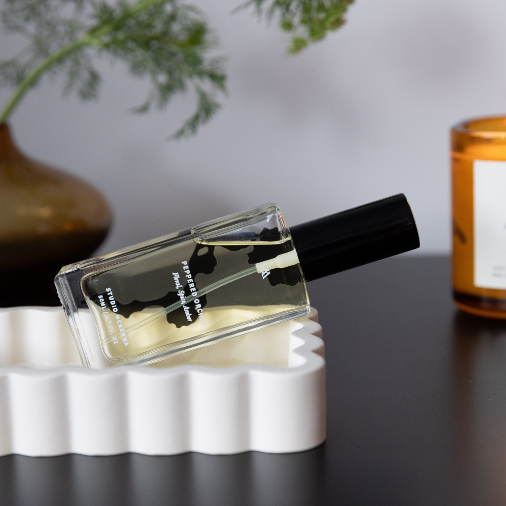 Signature Scented Interior Spray – Peppered Orchid