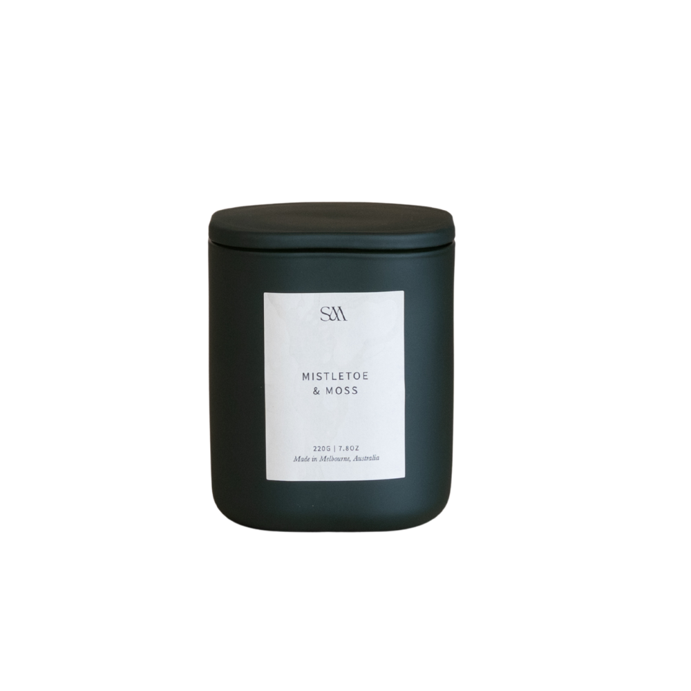 Signature Collection Candle Mistletoe & Moss 220g
