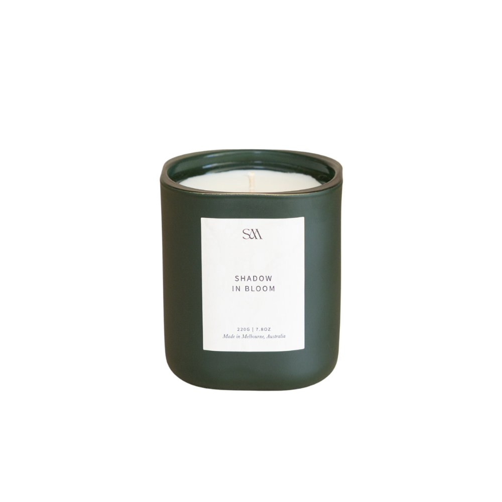 Signature Collection Candle Shadow In Bloom 220g