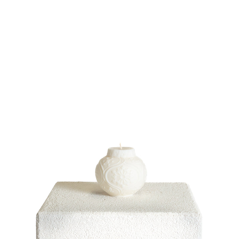Christmas Bauble Sculptural Soy Wax Candle