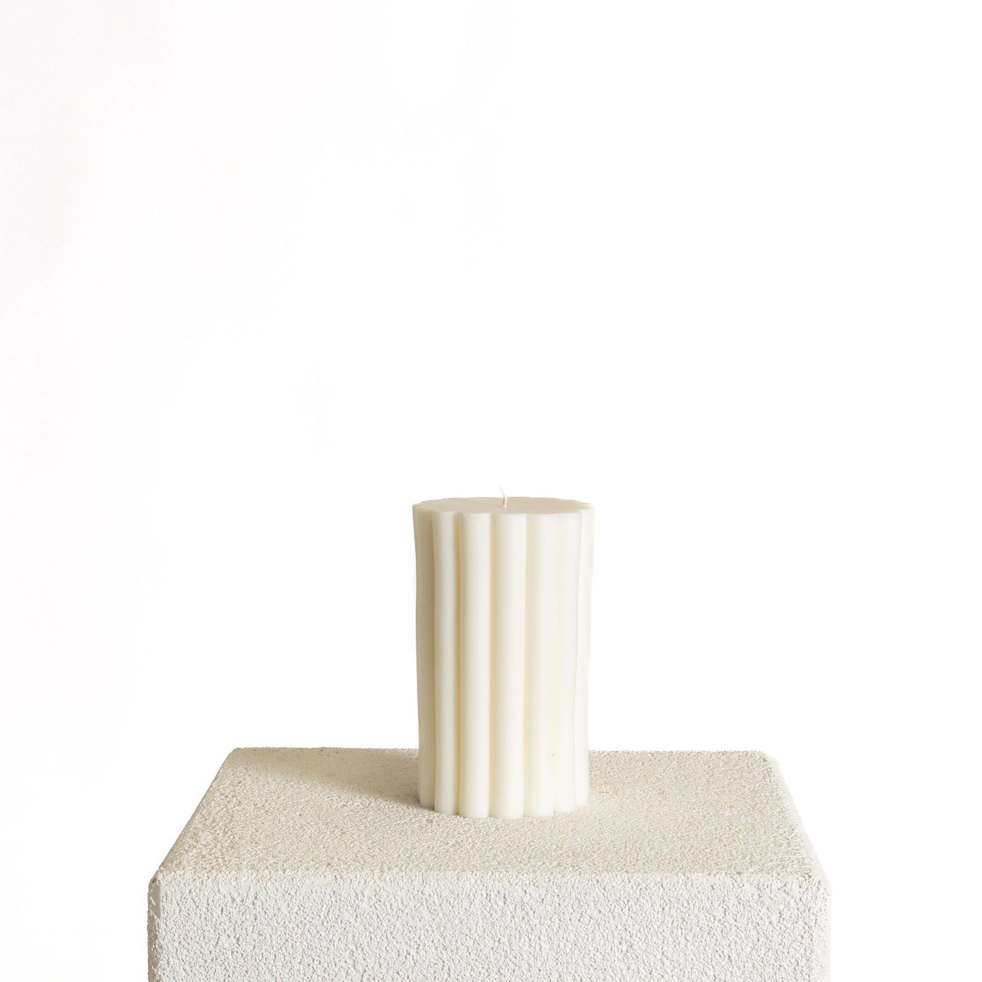 Lola Sculptural Soy Wax Candle Collection